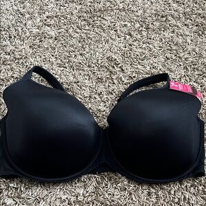 Sleek Black Women's Bra